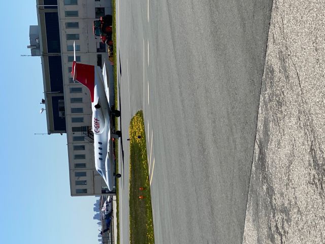 Cessna Skyhawk (C-GIFF)