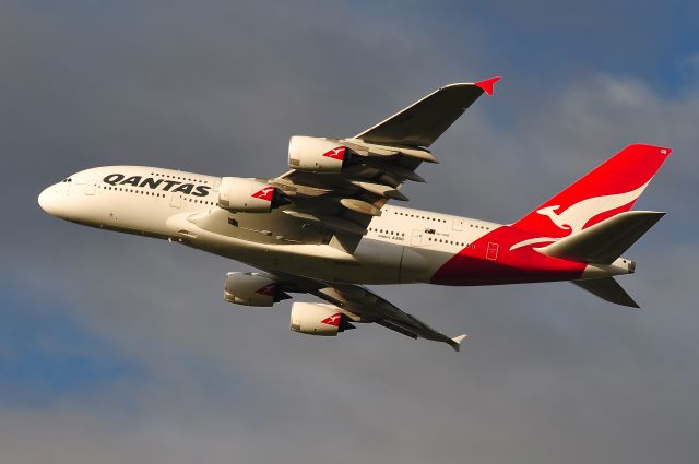 Airbus A380-800 (VH-OQB) - QANTAS VH-OQB 'Hudson Fysh' A380-842br /br /The 2nd A380 in the Qantas fleet is VH-OQB 'Hudson Fysh' operating as flight QF9 from Melbourne's Tullamarine Airport to London via Singapore departing runway 34.br /br /Airline: QANTASbr /Registration: VH-OQBbr /Type: Airbus A380-842br /Construction Number (MSN): 015br /First Flight: 25/06/2008