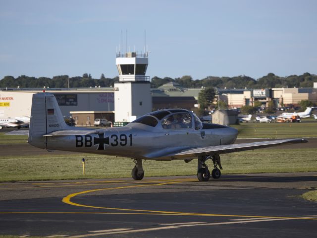 Piaggio P-149 (N149DD) - TAxiing out for departure runway 26,