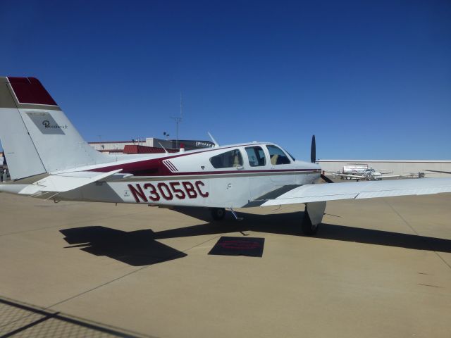Beechcraft Bonanza (33) (N305BC)