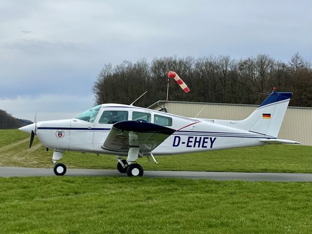 Beechcraft Sundowner (D-EHEY)