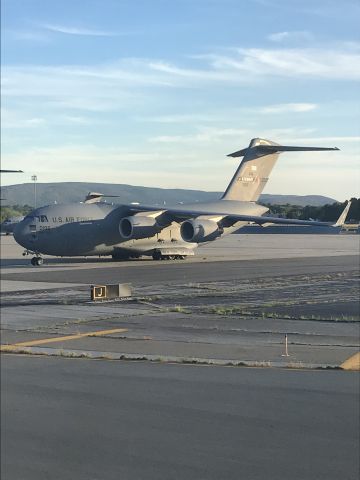 Boeing Globemaster III (N1092)