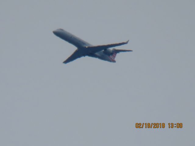 Canadair Regional Jet CRJ-700 (N748EV)