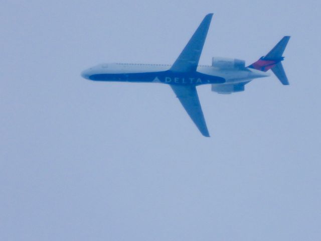 Boeing 717-200 (N971AT) - DAL2428br /ATL-ICTbr /06/10/22