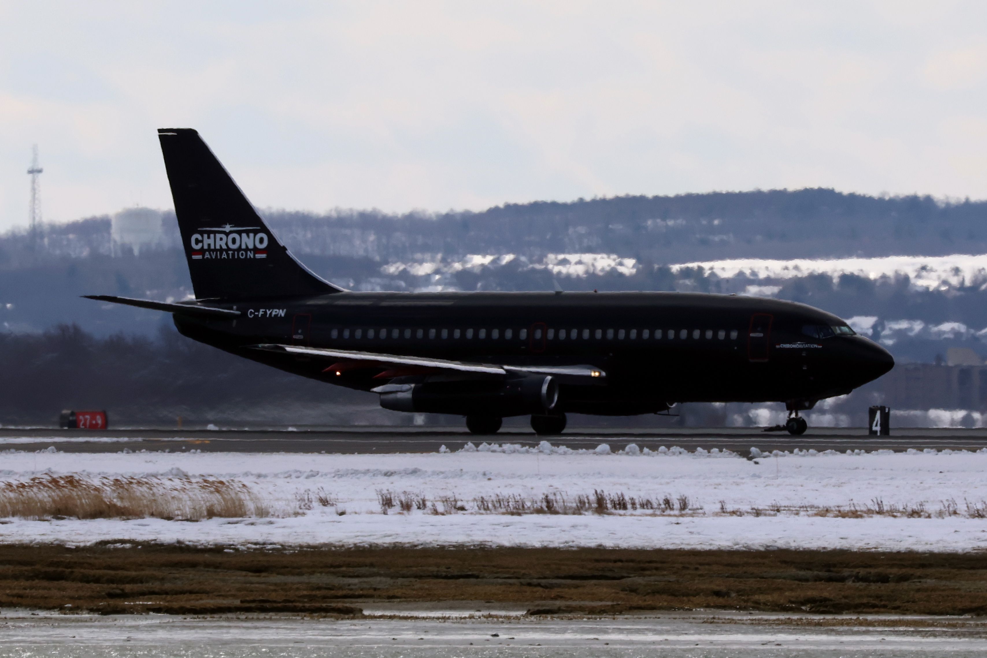 Boeing 737-200 (C-FYPN)