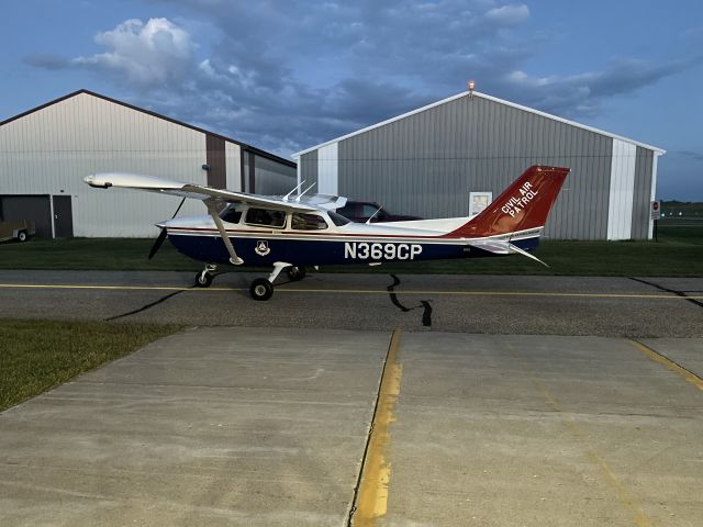 Cessna Skyhawk (N369CP)