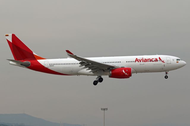 Airbus A330-200 (N941AV)