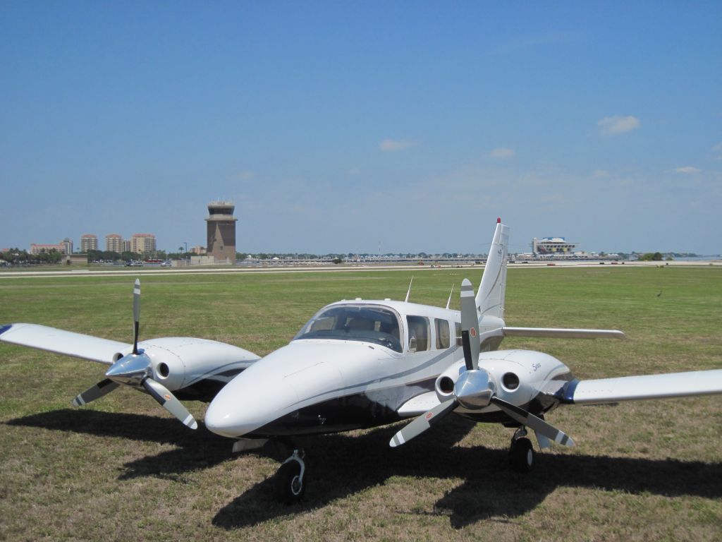 Piper Seneca (N71NA)