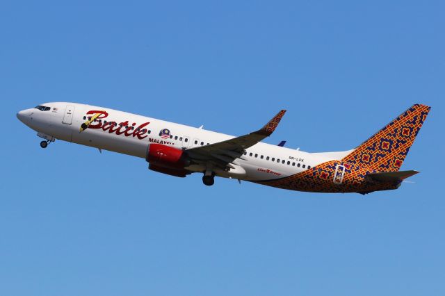 Boeing 737-800 (9M-LDK)