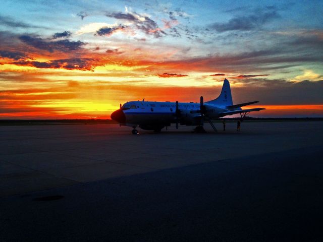 Lockheed P-3 Orion (NOAA43) - NOAA Weather P3 at Salina Airport.br /NICHOLAS Evenson Photography