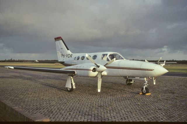 Cessna 421 (PH-VDR) - SCAN of Kodak K64 Slide - Cessna 421C Golden Eagle C/N 421C-1099 - PH-VDR - at Budel/Weert Airport - 1992-12-12.