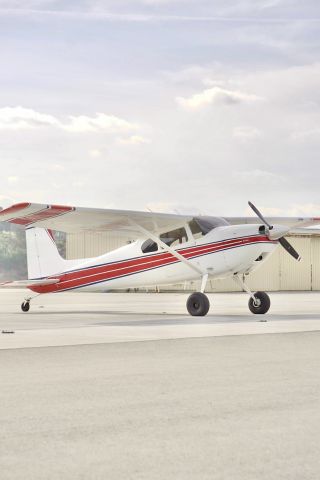 Cessna Skywagon 180 (N180MK)