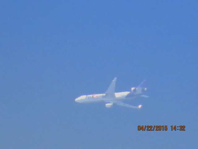 Boeing MD-11 (N599FE)