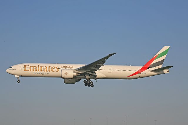 A6-ECR — - Emirates  Boeing 777-31H ER  A6-ECR