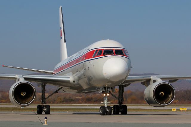 Tupolev Tu-214 (P-632)