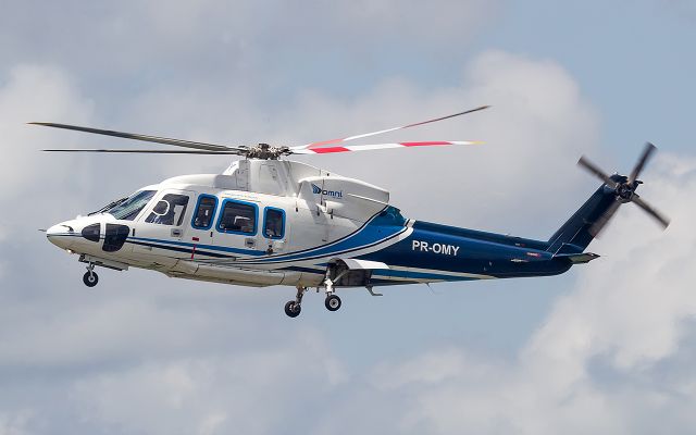 Sikorsky S-76 (PR-OMY)