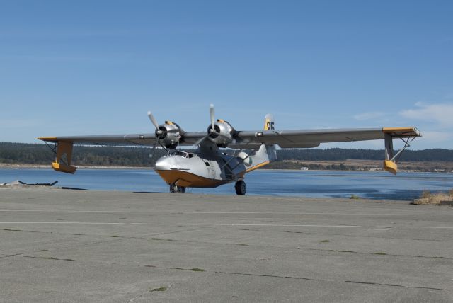 N85U — - On second attempt, nose wheel made it out of the wheel well. PBY climbed up the ramp.