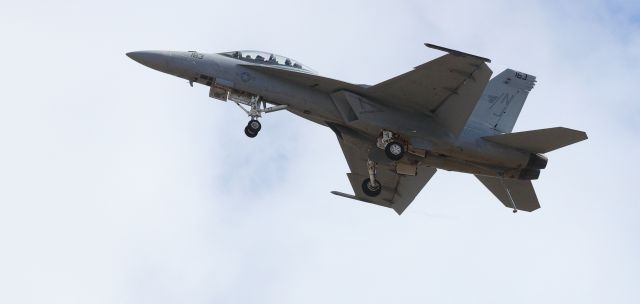 — — - Gear down and hook down for the slow pass  at Mcchord Field (Joint Base Lewis-Mcchord) Airport (Tacoma, WA) KTCM / TCMbr /br /8/26/2016
