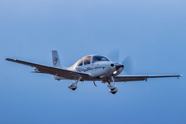 Cirrus SR-22 (F-HMBE)