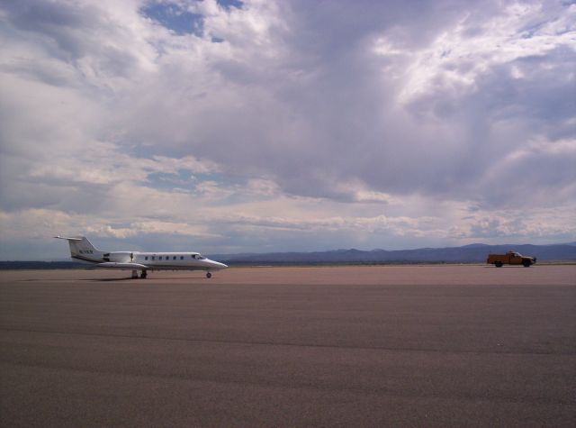 Learjet 35 (N111KR)