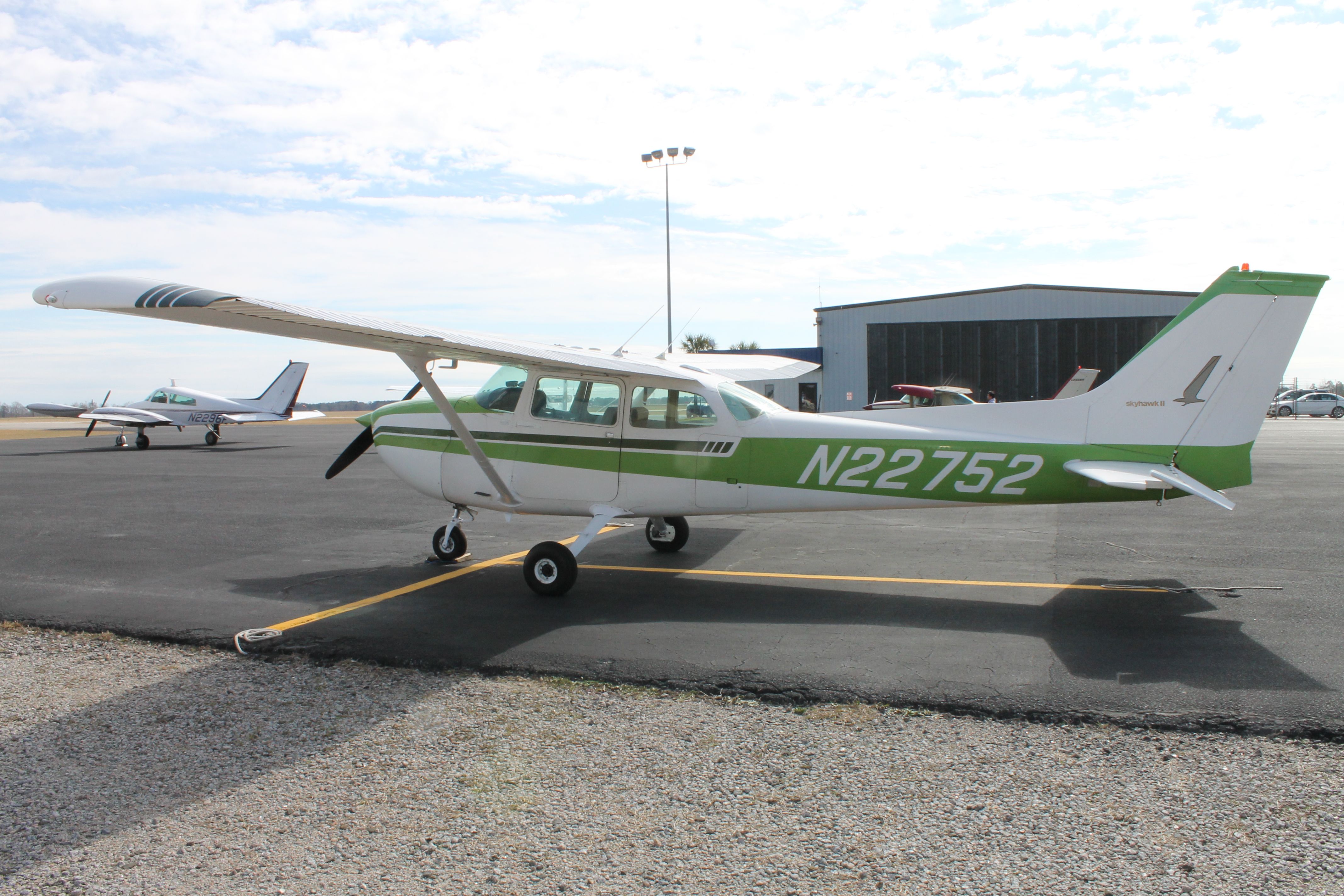 Cessna Skyhawk (N22752)