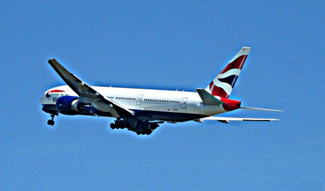 BOEING 777-200LR (G-VIIV)
