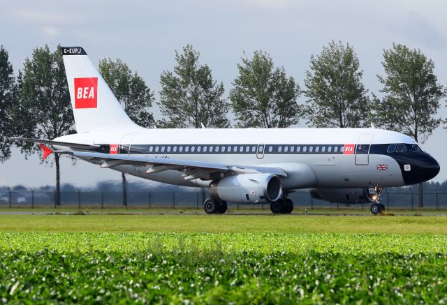 Airbus A320 (G-EUPJ)