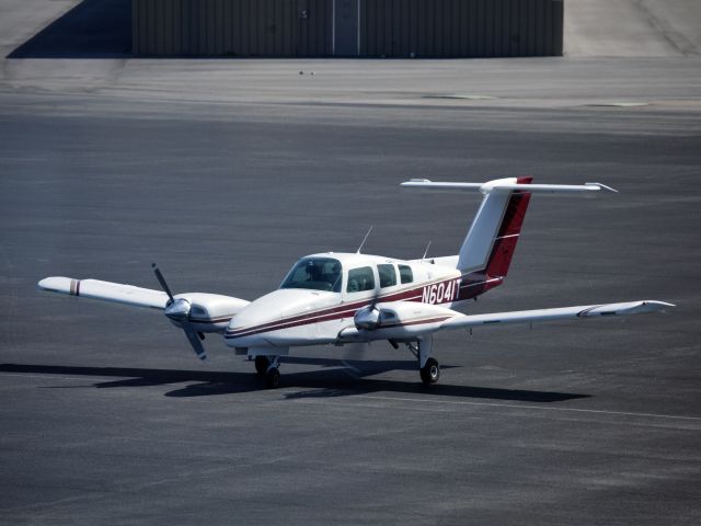 Beechcraft Duchess (N6041T) - A very nice Dutchess. Starting engine no.2.