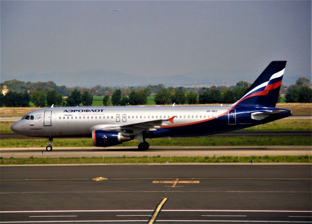 Airbus A320 (VP-BKC)