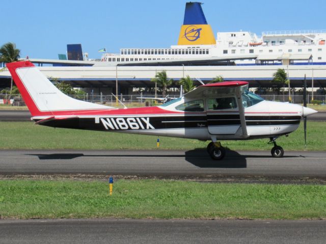 Cessna Skylane (N1861X)