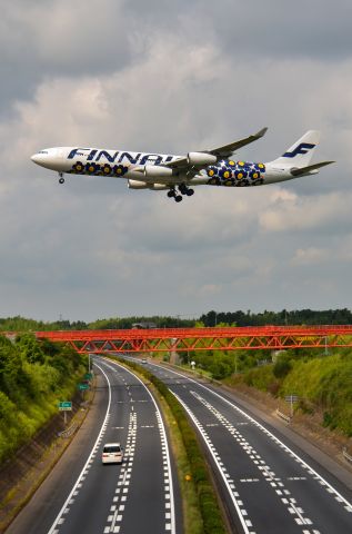 Airbus A340-300 (OH-LQD)