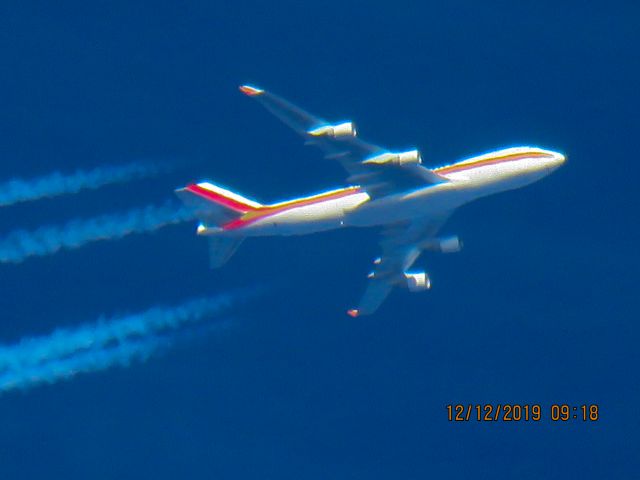 Boeing 747-400 (N715CK)