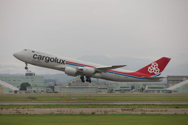 BOEING 747-8 (LX-VCF)