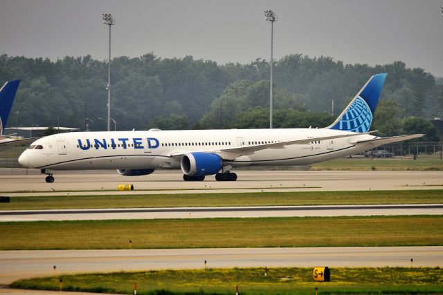 BOEING 787-10 Dreamliner (N12010) - ORD WX Divert to IND on 07-23-22. First time a UAL B78X has been to IND as far as I know.