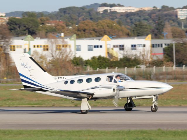 Cessna 421 (N421XL)