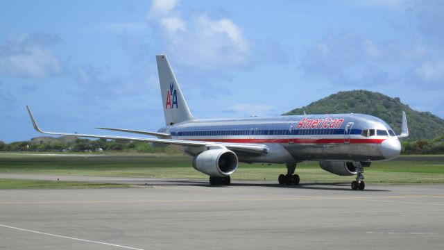 Boeing 757-200 (N183AN)