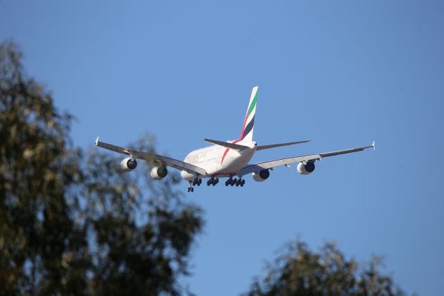 Airbus A380-800 (A6-EVM)