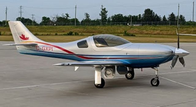 Lancair Legacy 2000 (C-GXPI)