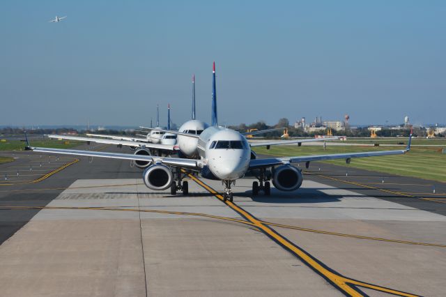 Embraer ERJ-190 (N945UW) - #3 for takeoff on RWY 27L