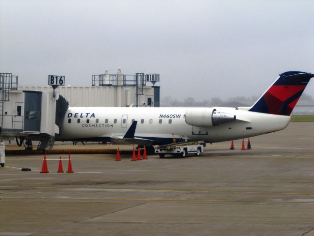 Canadair Regional Jet CRJ-200 (N460SW)