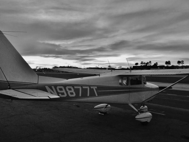 Cessna Skyhawk (N9877T) - Sunset at Santa Monica.