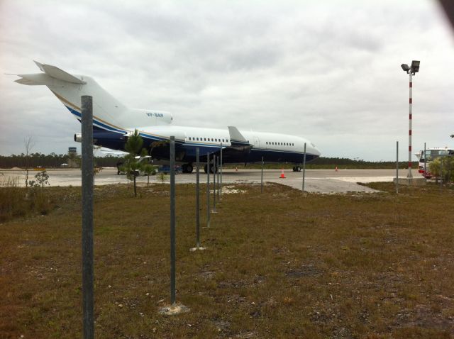 Boeing 727-100 (VP-BAP)