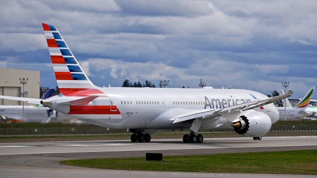 Boeing 787-8 (N819AN) - BOE920 begins its takeoff roll on Rwy 16R for a B1 flight on 3.27.17. (ln 546 / cn 40637). This is the final B787-8 for American of current orders.