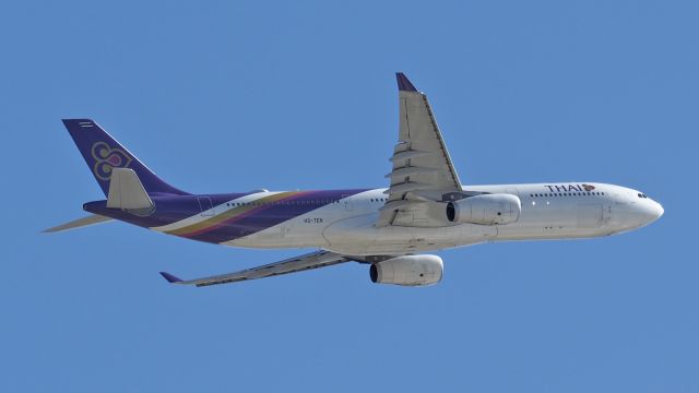 Airbus A330-300 (HS-TEN) - Airbus A330-343. Thai Airways HS-TEN R06, YPPH 260319