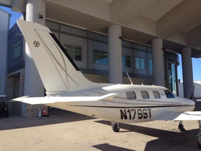 Piper Malibu Mirage (N179ST)