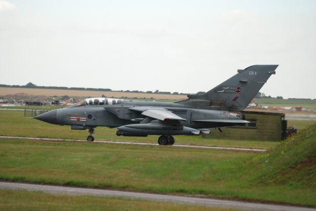 ZA607 — - Taken from Chalk Lane as she taxied for runway 19