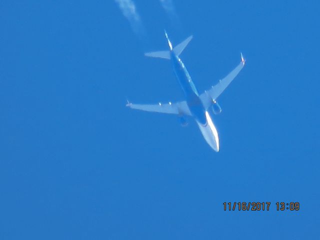 Boeing 737-900 (N265AK)