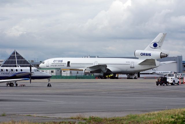 McDonnell Douglas DC-10 (N220AU) - YVR Jul.13,2011