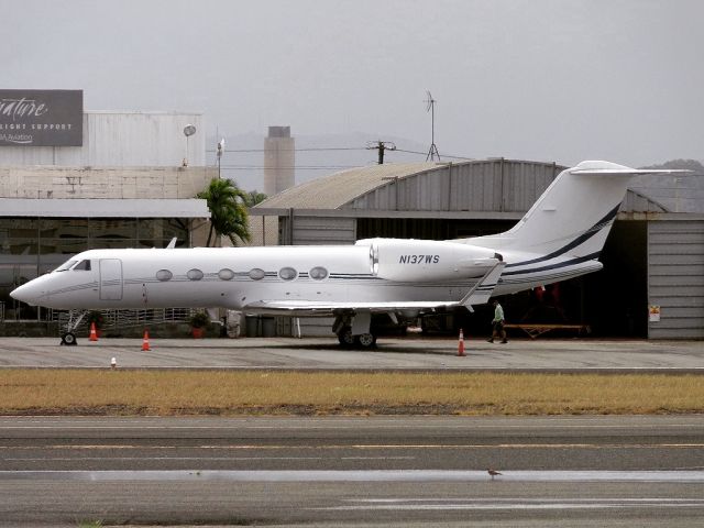 Gulfstream Aerospace Gulfstream IV (N137WS)