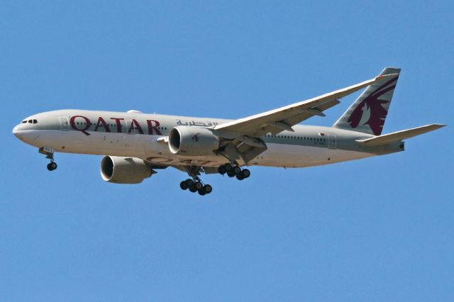 BOEING 777-200LR (A7-BBG)